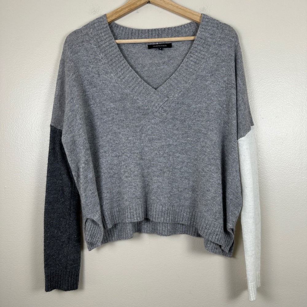 Olivaceous Women's S‎ Sweater Gray Colorblock Wool Blend V-Neck 80s
